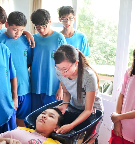 KHOÁ HỌC GỘI ĐẦU DƯỠNG SINH