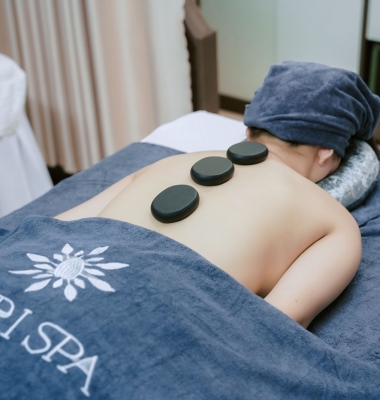 Massage body đá nóng 